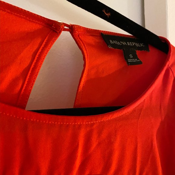 Banana Republic Ruffle Red Blouse - Picture 2 of 4